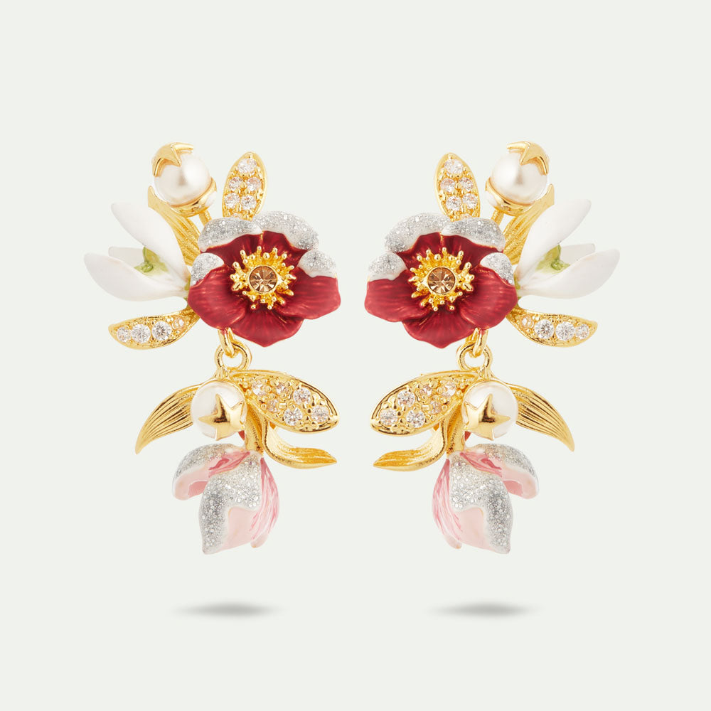 Handmadeピアス✿小さめドロップのXmasピアス 素晴らし