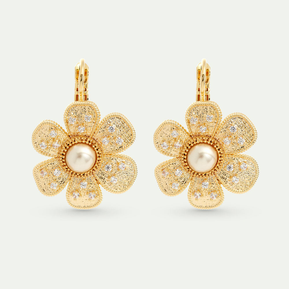 オートクチュールのお花のドルムーズピアス – PLAISIR TOKYO