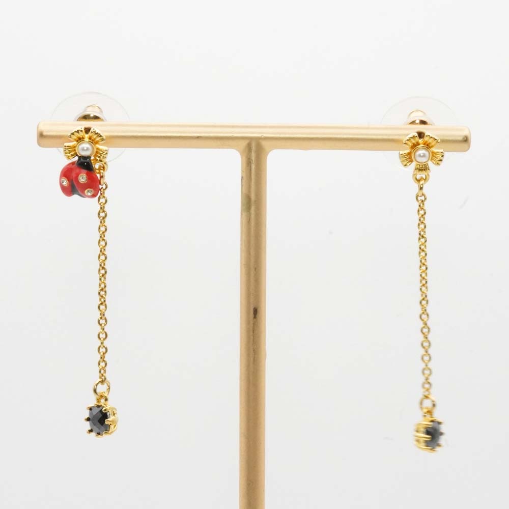 バスケットフルーツとお花のアシンメトリーピアス – PLAISIR TOKYO